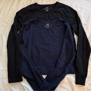 GAP Black and Navy Cropped Long Sleeve Duo